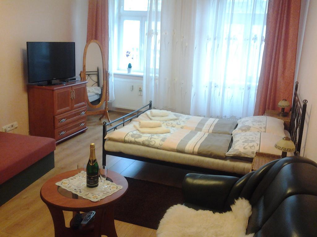 Apartmán U Tří jehňátek Karlovy Vary Pokoj fotografie